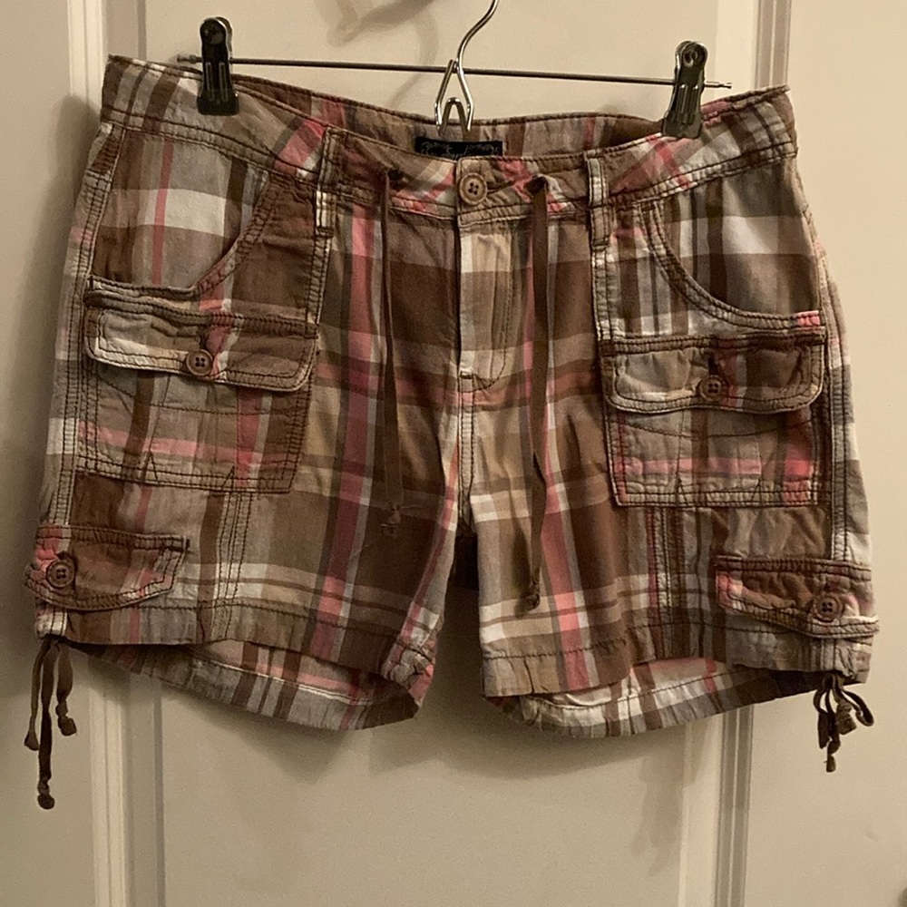 Supplies Shorts